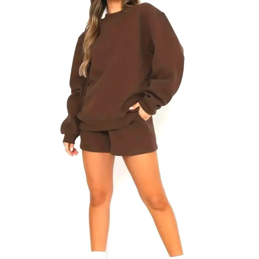 Cozy two-piece sweat shirt and shorts set sz X-large